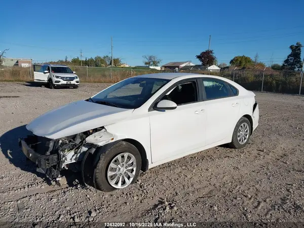 3KPF24AD3KE093524 2019 KIA FORTE - Image 2