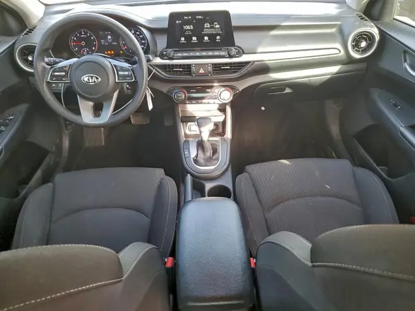 3KPF24AD3KE094396 2019 KIA FORTE - Image 8