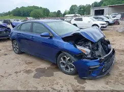 3KPF24AD3KE095807 2019 KIA FORTE