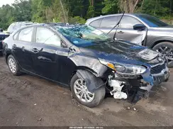3KPF24AD3KE097704 2019 KIA FORTE