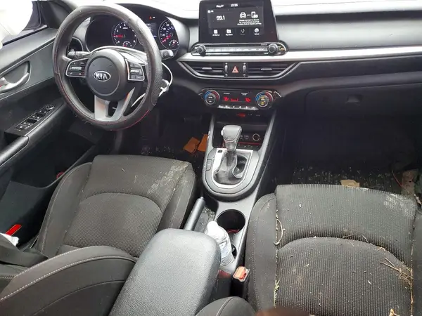 3KPF24AD3KE099243 2019 KIA FORTE - Image 8