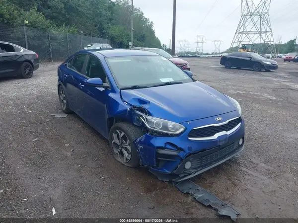 3KPF24AD3KE102335 2019 KIA FORTE - Image 1