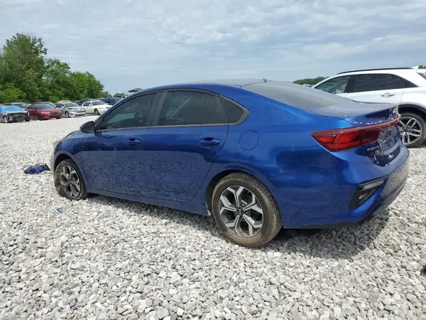 3KPF24AD3KE105672 2019 KIA FORTE - Image 2