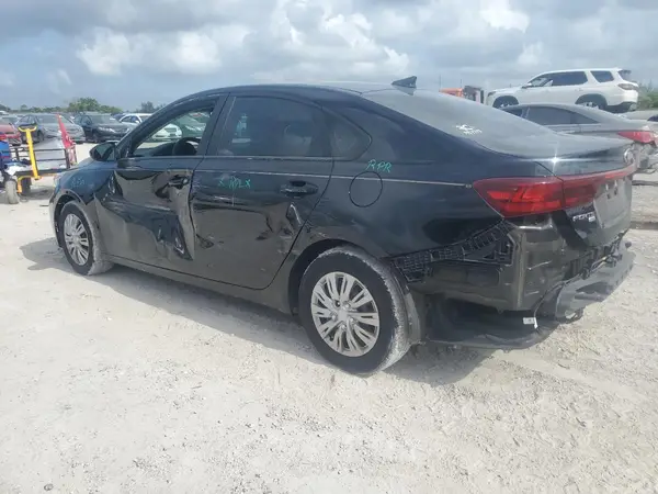 3KPF24AD3KE106434 2019 KIA FORTE - Image 2