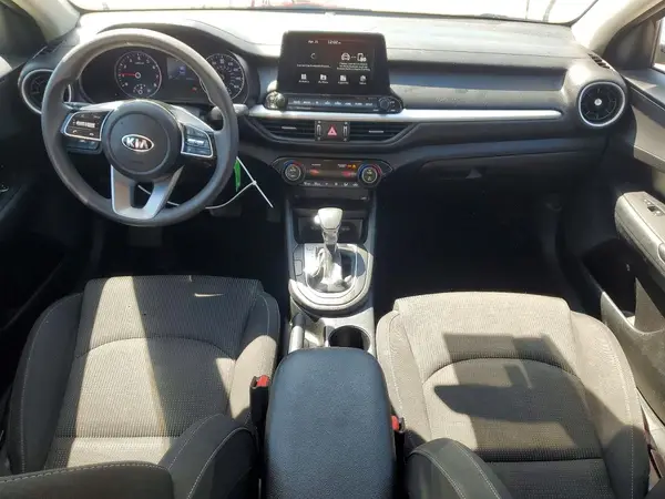 3KPF24AD3KE107972 2019 KIA FORTE - Image 8