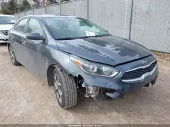 3KPF24AD3KE108698 2019 KIA FORTE