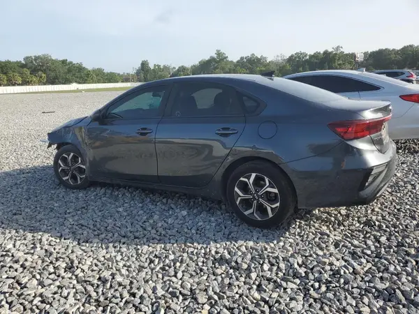 3KPF24AD3KE108975 2019 KIA FORTE - Image 2