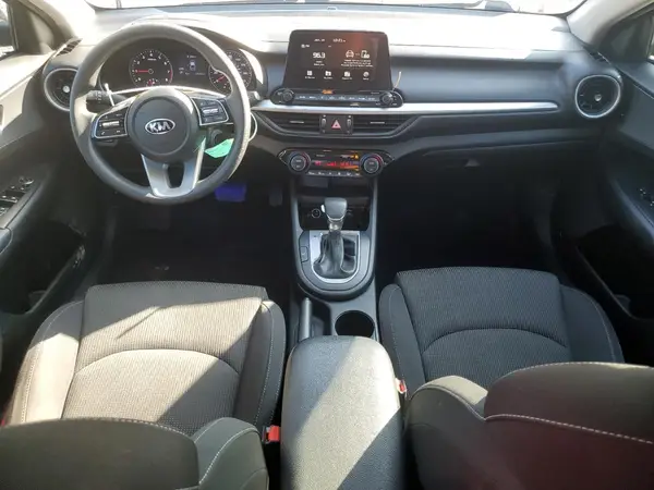 3KPF24AD3KE110483 2019 KIA FORTE - Image 8