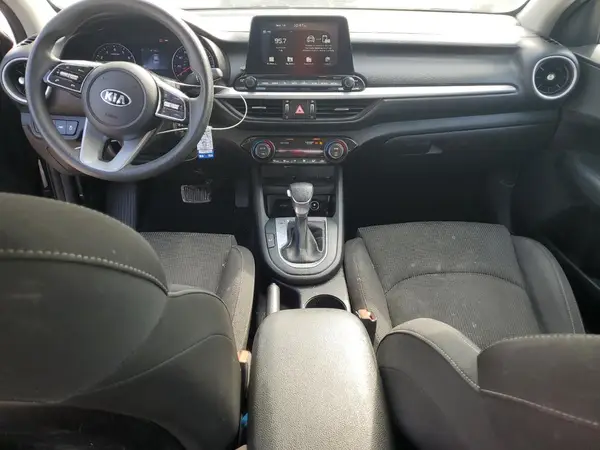 3KPF24AD3KE113853 2019 KIA FORTE - Image 8