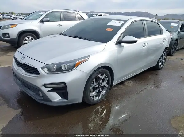 3KPF24AD3KE115344 2019 KIA FORTE - Image 2