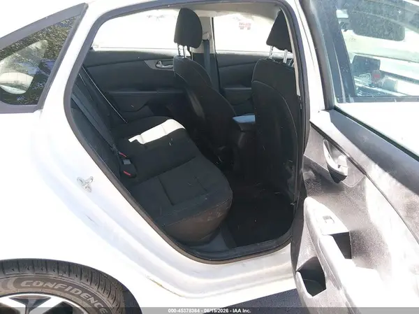 3KPF24AD3KE115408 2019 KIA FORTE - Image 8