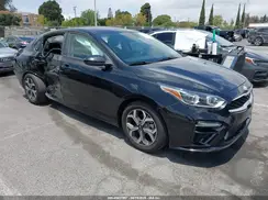 3KPF24AD3KE117904 2019 KIA FORTE