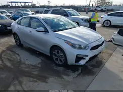 3KPF24AD3KE118292 2019 KIA FORTE