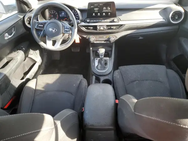 3KPF24AD3KE121158 2019 KIA FORTE - Image 8