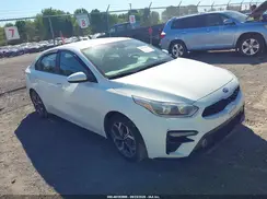 3KPF24AD3KE122116 2019 KIA FORTE