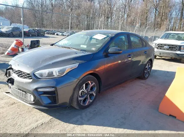 3KPF24AD3KE122360 2019 KIA FORTE - Image 2