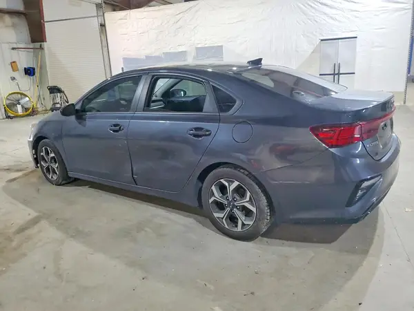 3KPF24AD3KE125050 2019 KIA FORTE - Image 2
