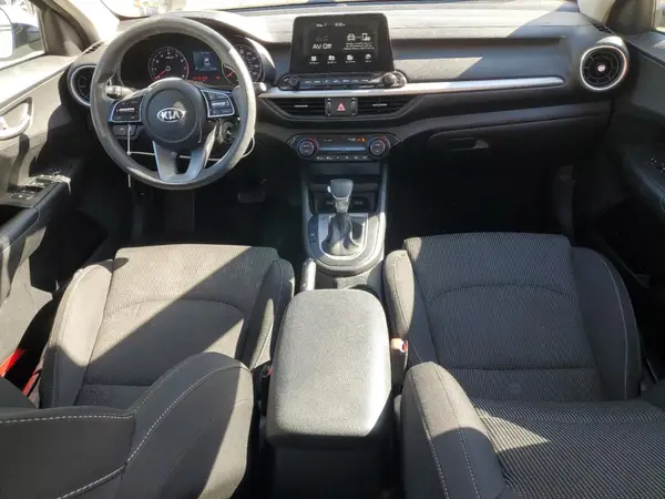 3KPF24AD3KE125100 2019 KIA FORTE - Image 8