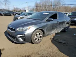 3KPF24AD3KE125386 2019 KIA FORTE