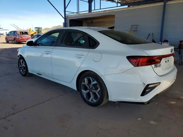 3KPF24AD3KE126280 2019 KIA FORTE - Image 2