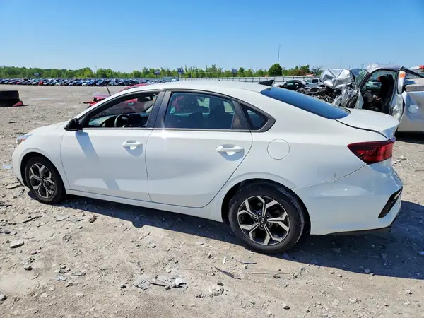 3KPF24AD3KE126411 2019 KIA FORTE - Image 2