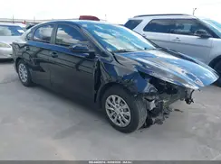 3KPF24AD3KE127221 2019 KIA FORTE