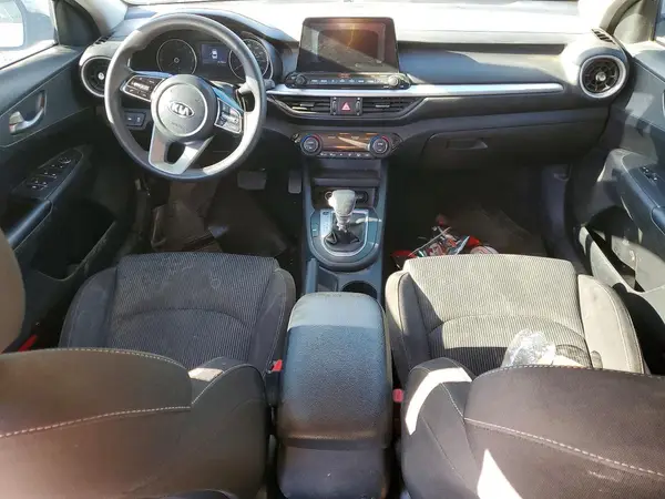 3KPF24AD3KE130121 2019 KIA FORTE - Image 8