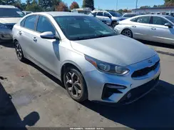 3KPF24AD3KE130877 2019 KIA FORTE