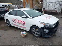 3KPF24AD3KE131835 2019 KIA FORTE