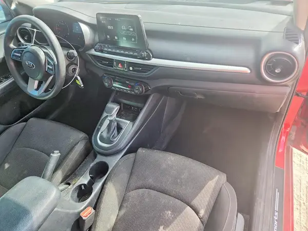 3KPF24AD3KE133567 2019 KIA FORTE - Image 8