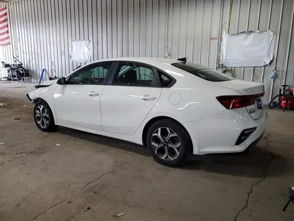 3KPF24AD3KE133892 2019 KIA FORTE - Image 2