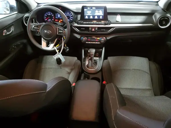 3KPF24AD3KE133892 2019 KIA FORTE - Image 8