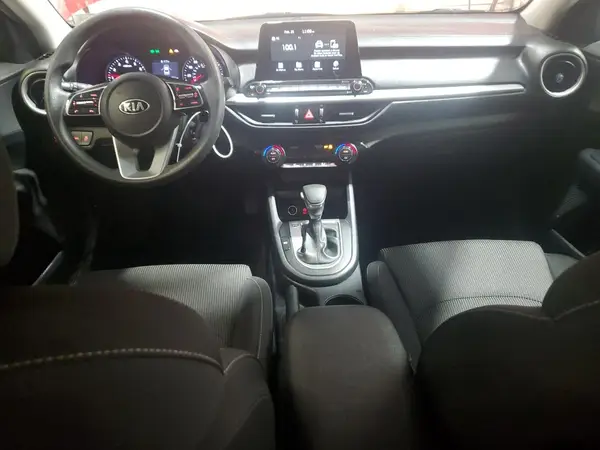 3KPF24AD3KE134461 2019 KIA FORTE - Image 8