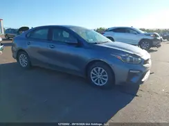 3KPF24AD3KE134704 2019 KIA FORTE