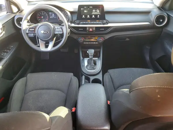 3KPF24AD3KE137375 2019 KIA FORTE - Image 8