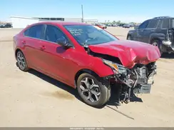 3KPF24AD3KE138655 2019 KIA FORTE