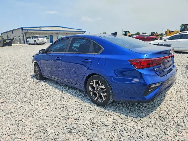 3KPF24AD3LE141640 2020 KIA FORTE - Image 2
