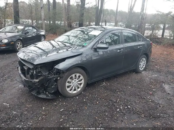 3KPF24AD3LE145655 2020 KIA FORTE - Image 2