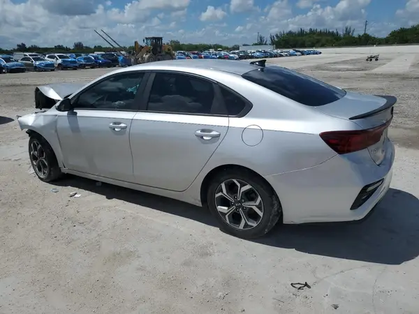 3KPF24AD3LE148426 2020 KIA FORTE - Image 2