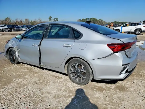 3KPF24AD3LE149625 2020 KIA FORTE - Image 2