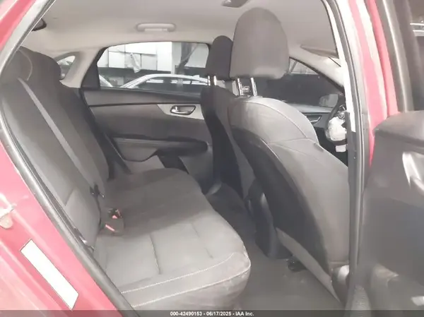 3KPF24AD3LE150175 2020 KIA FORTE - Image 8