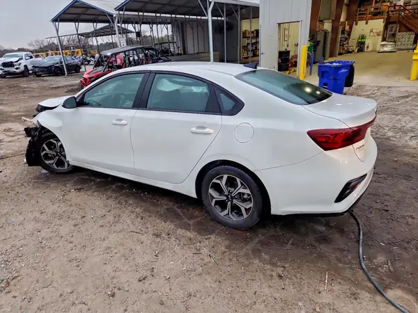 3KPF24AD3LE150550 2020 KIA FORTE - Image 2