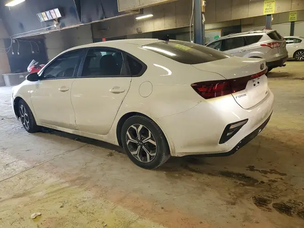 3KPF24AD3LE157028 2020 KIA FORTE - Image 2