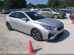 3KPF24AD3LE157207 2020 KIA FORTE