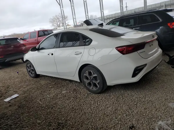 3KPF24AD3LE159782 2020 KIA FORTE - Image 2