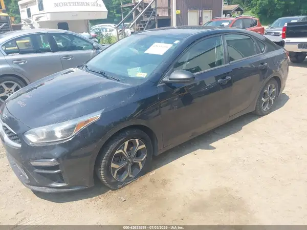 3KPF24AD3LE162052 2020 KIA FORTE - Image 2