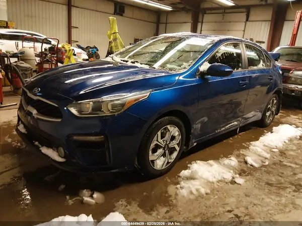 3KPF24AD3LE163329 2020 KIA FORTE - Image 2