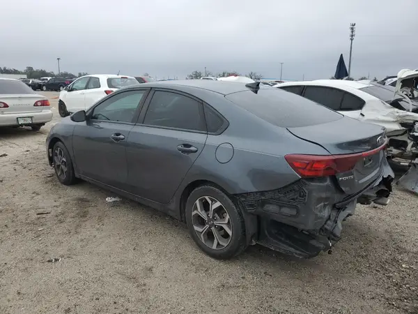 3KPF24AD3LE167669 2020 KIA FORTE - Image 2
