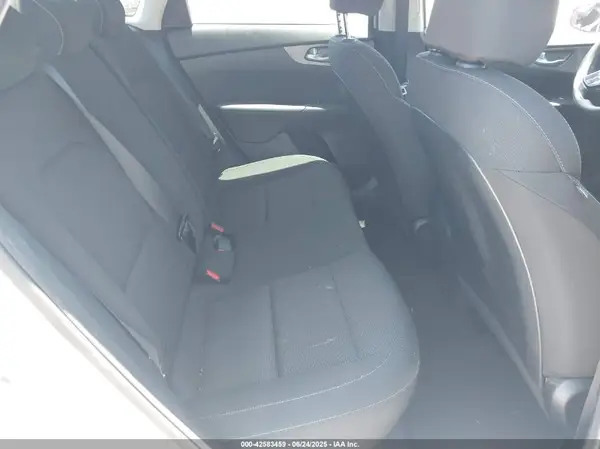 3KPF24AD3LE170748 2020 KIA FORTE - Image 8
