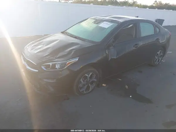 3KPF24AD3LE171270 2020 KIA FORTE - Image 2